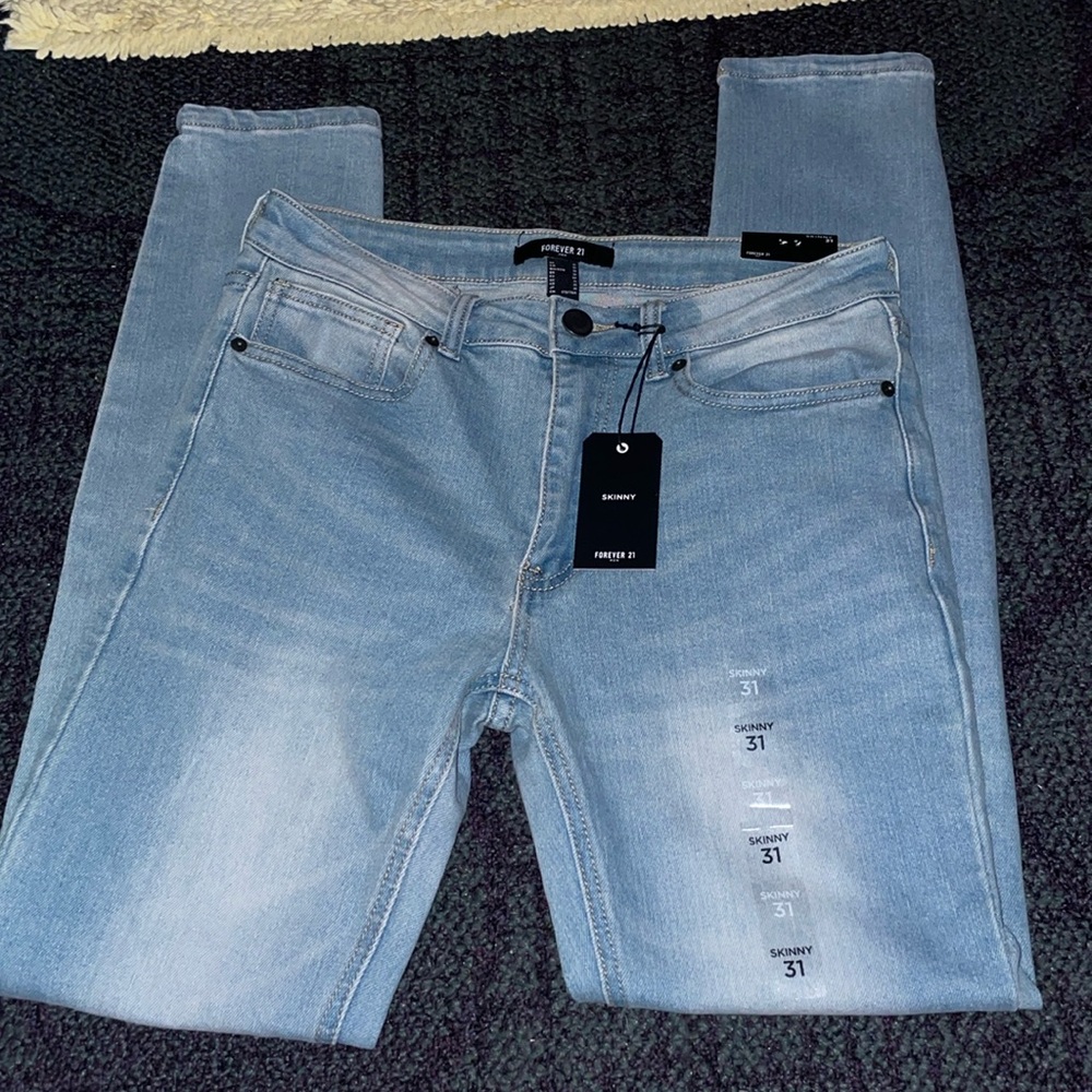 NWT forever 21 MEN skinny jeans size 31